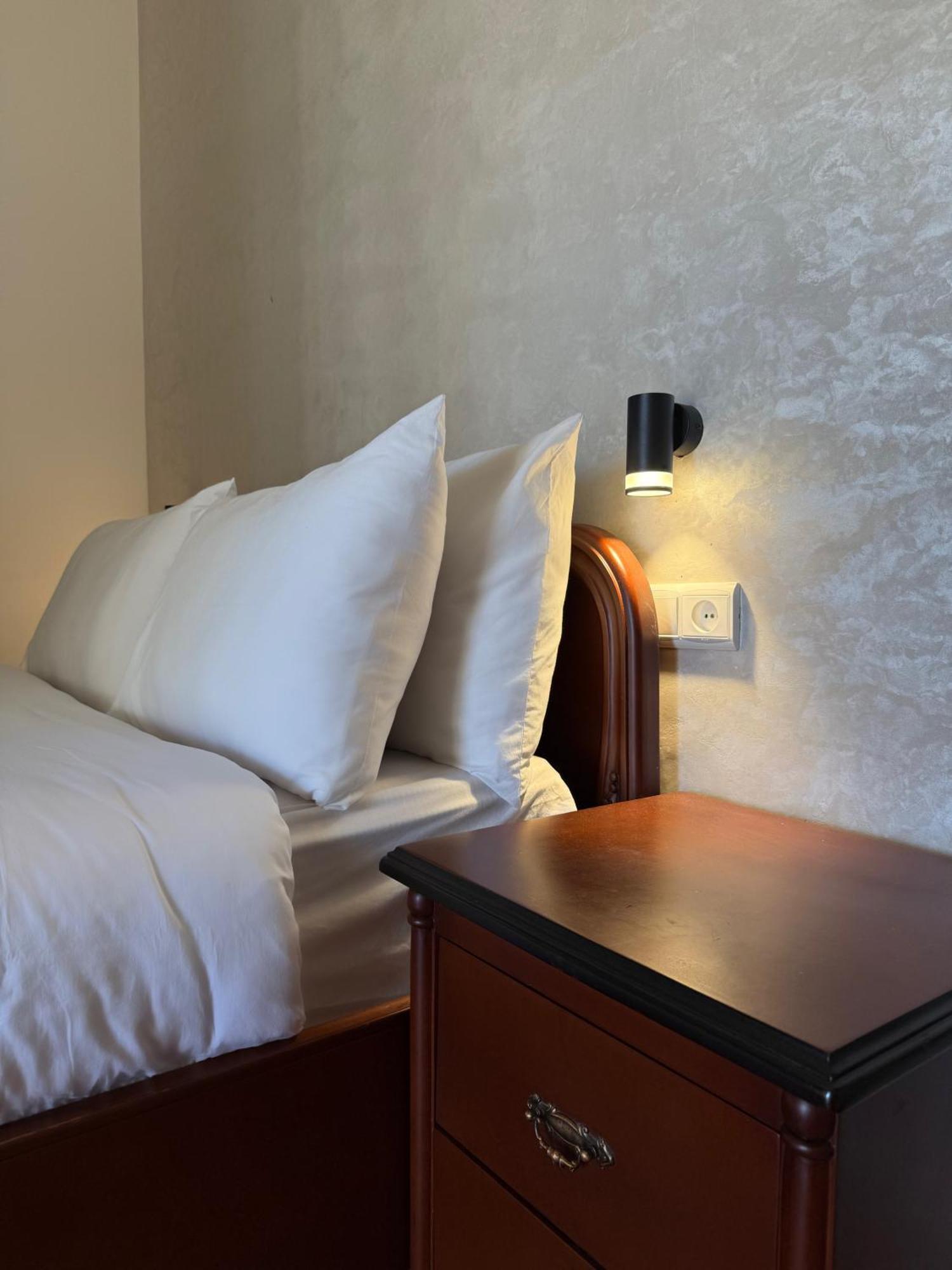 3 Bedroom Next To Playa And Ibn Batuta Mall *